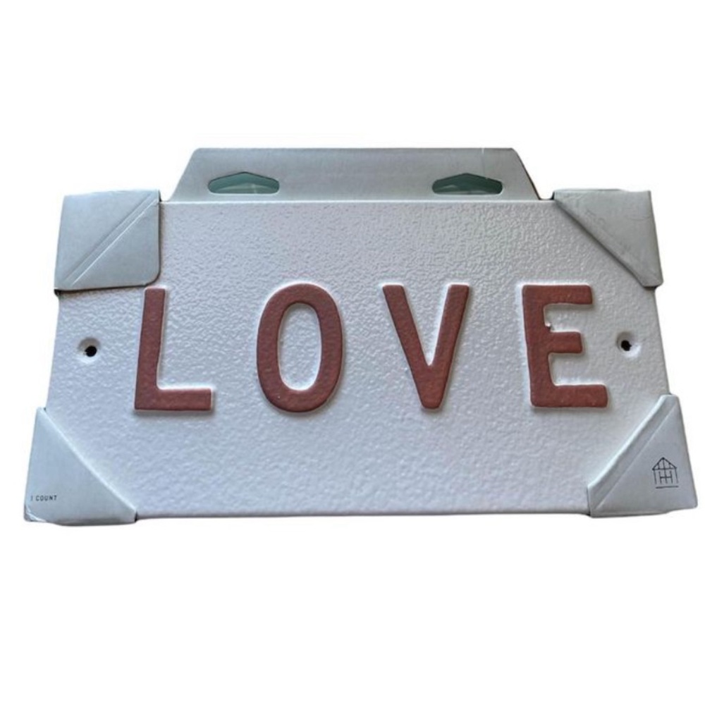 Hearth & Hand love sign